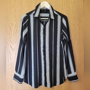 Mossimo black & white referee stripe long/short sleeve hidden button down M